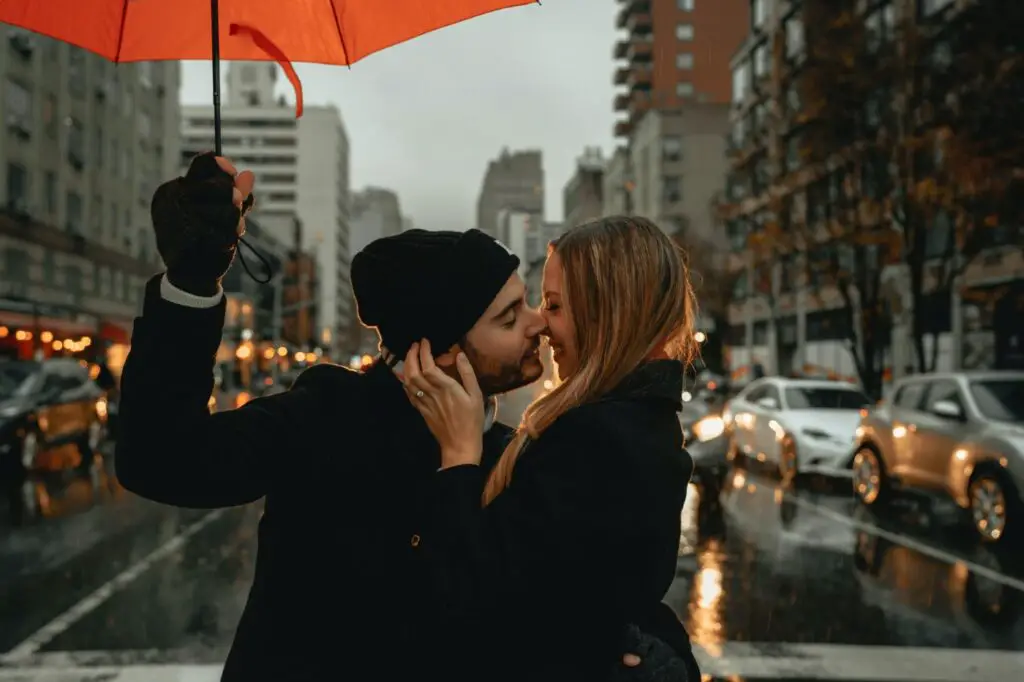Going for a Kiss on the Third Date: What to Know